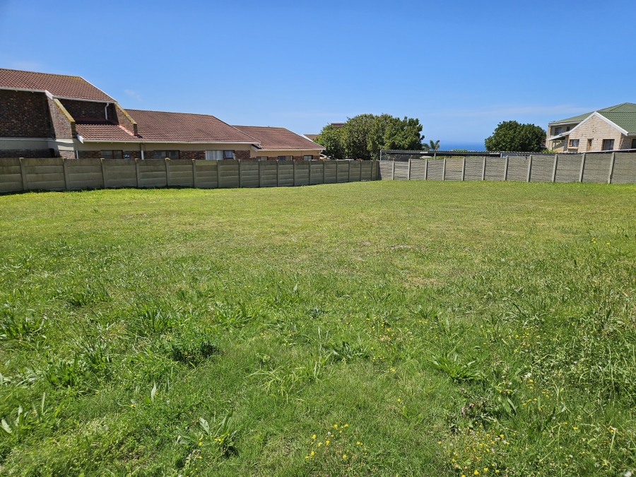 0 Bedroom Property for Sale in Wavecrest Eastern Cape